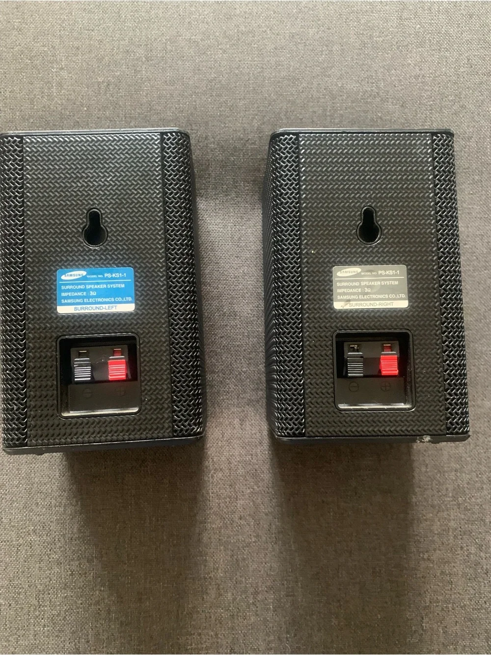 Samsung Model No.  PS-KS1-1 Surround Satellite Speakers Left & Right Pair